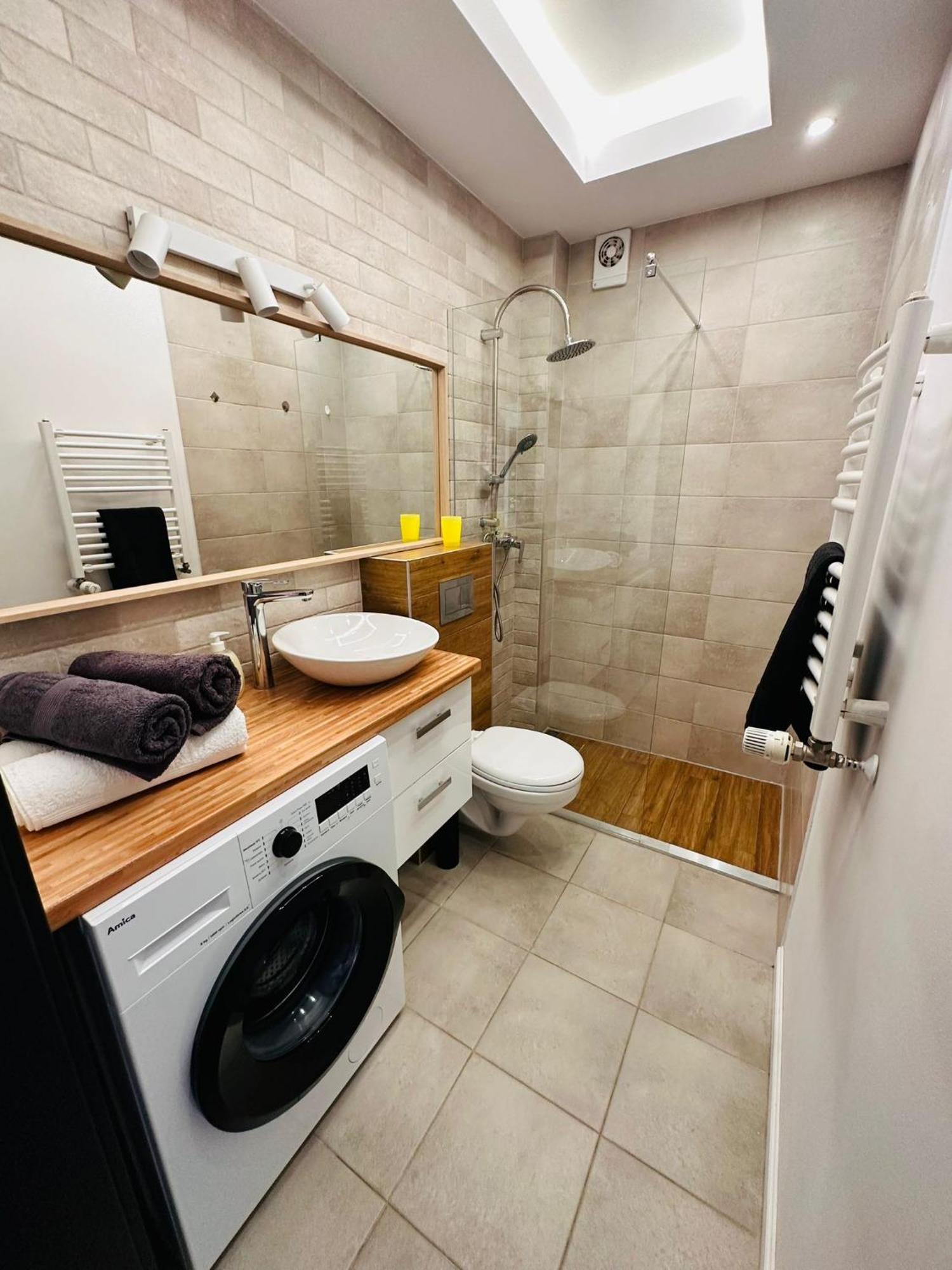 Apartamenty Caloroczne 푸크 객실 사진