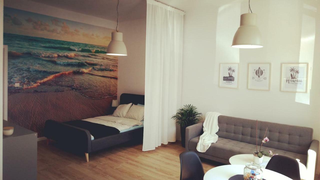 Apartamenty Caloroczne 푸크 외부 사진